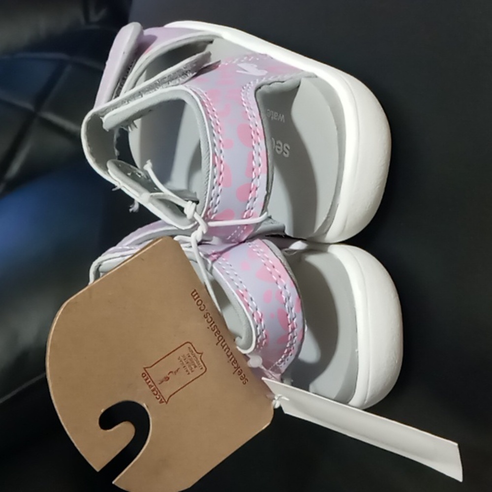 TODDLER GIRL SANDALS SIZE 8 - Picture 6 of 7